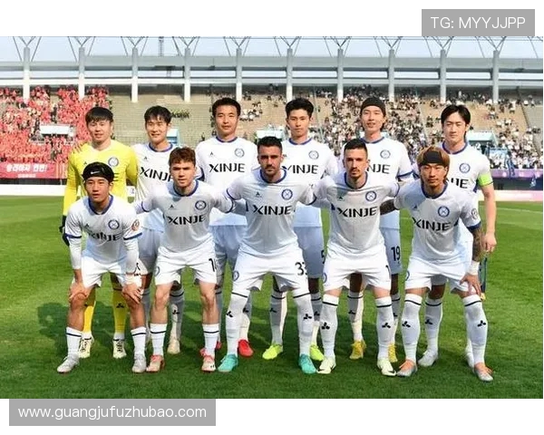 无锡吴钩提前一轮锁定晋级席位时隔一年强势重返中甲赛场 无锡吴钩提前一轮锁定晋级席位时隔一年强势重返中甲赛场