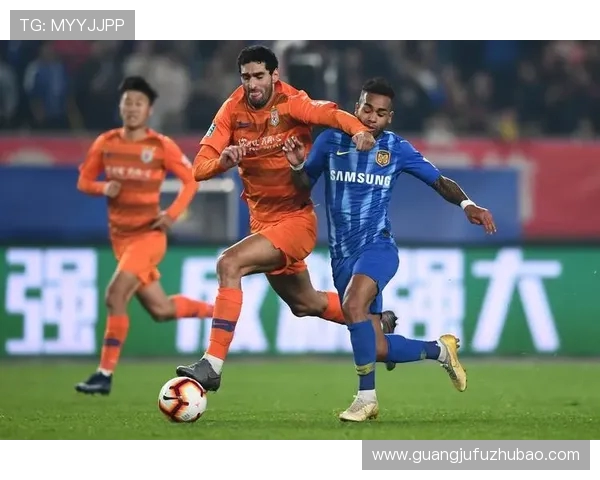 韦斯利以11场10球成绩打破新鹏城球员中超单赛季进球纪录创造新历史